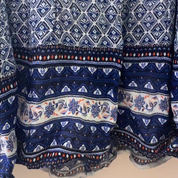 Old Navy Patterned Long Sleeve Midi Dress - Picture 2 of 4